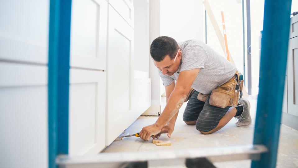 The Benefits of Using Steel for Home Improvements and How to Hire an Amazing Supplier